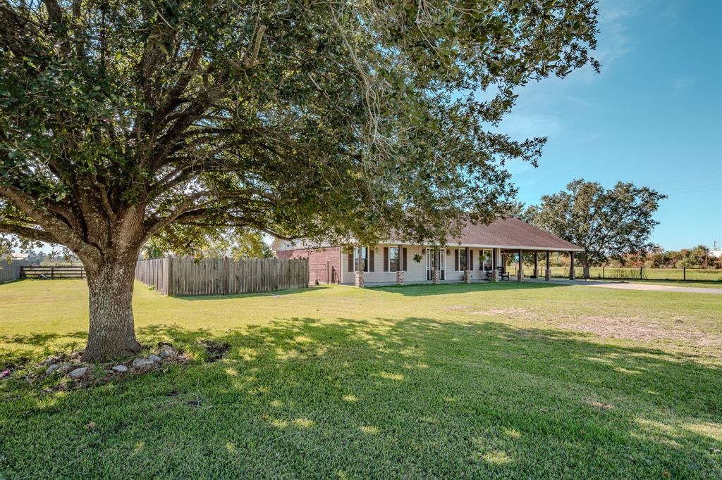 1233 Devillier Rd