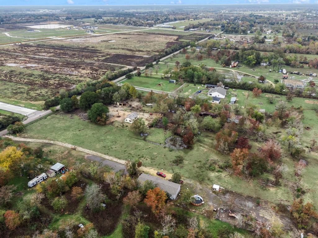 12718 Sralla Rd, Crosby, TX 77532