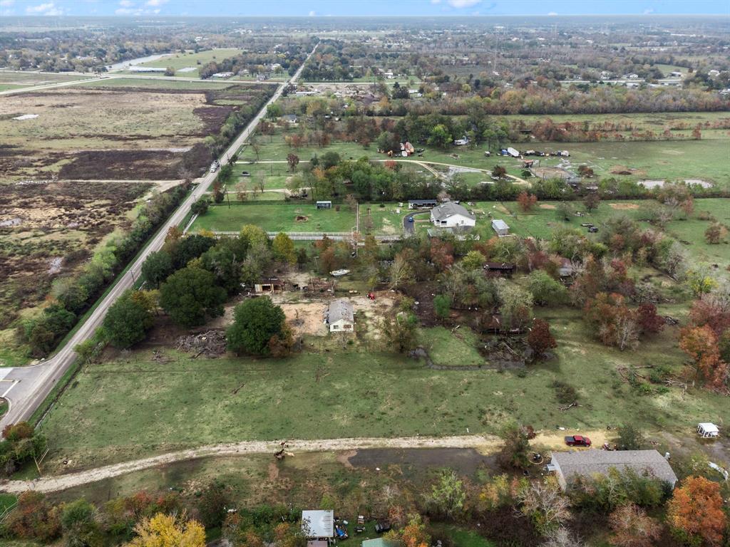 12718 Sralla Rd, Crosby, TX 77532