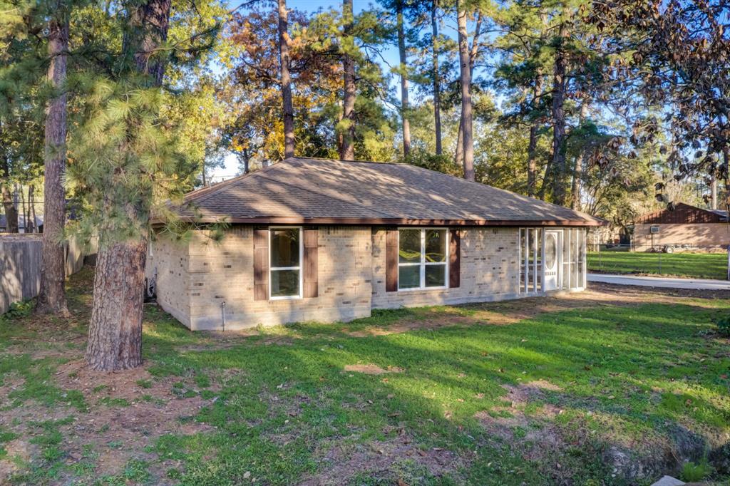 24434 Lightwoods Dr