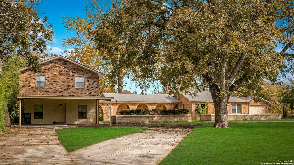 388 Guadalupe Riv Dr