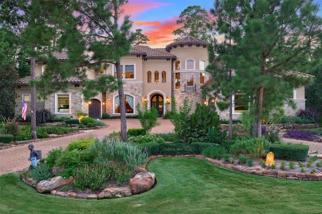 54 S Palmiera Circle