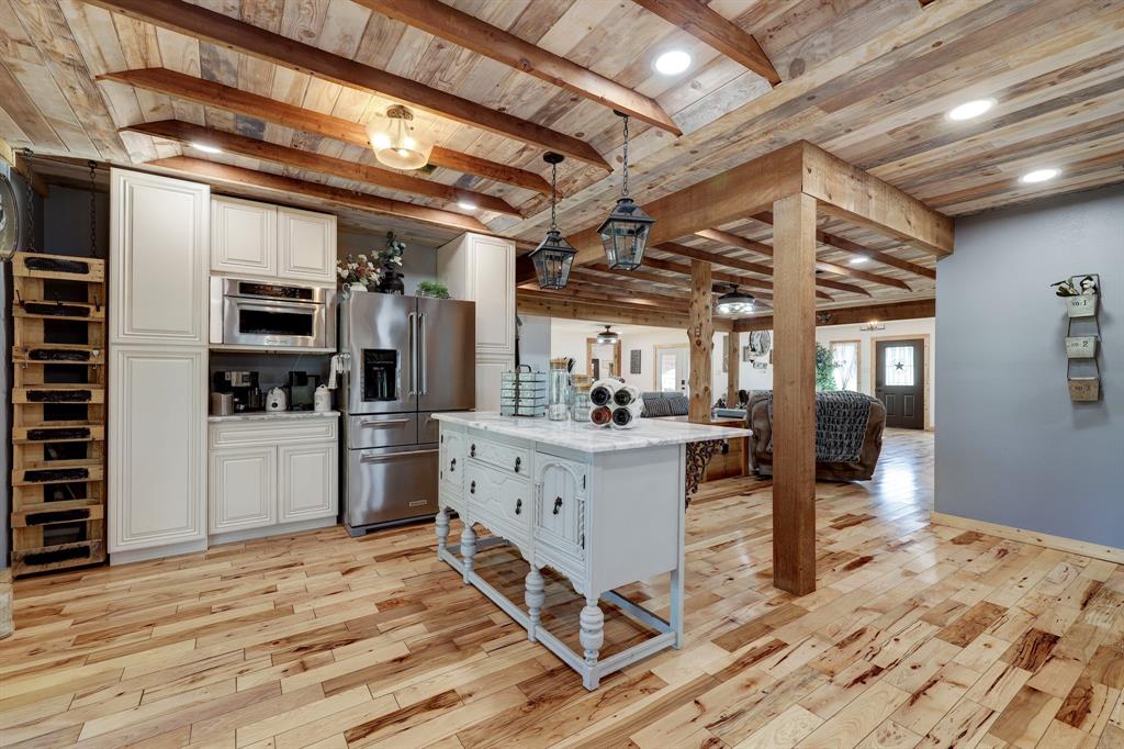 Additional Cabinetry, This Kitchen is great for hosting grand or intimate gatherings. Nice Breakfast Bar for seating.