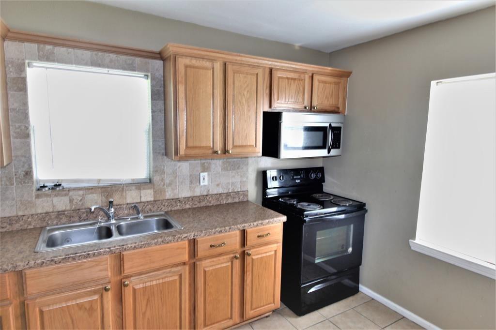 Upstairs Unit Kitchen