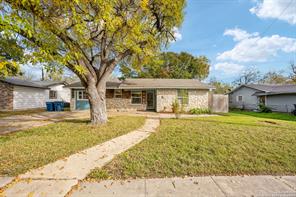 4402 HICKORY HILL DR, Kirby, TX 78219-1145