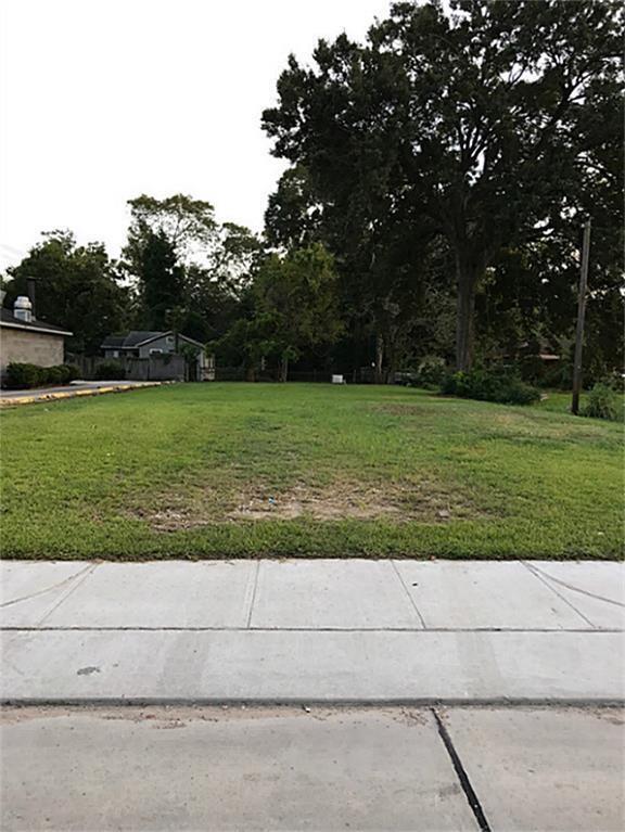 2037 W Little York Rd