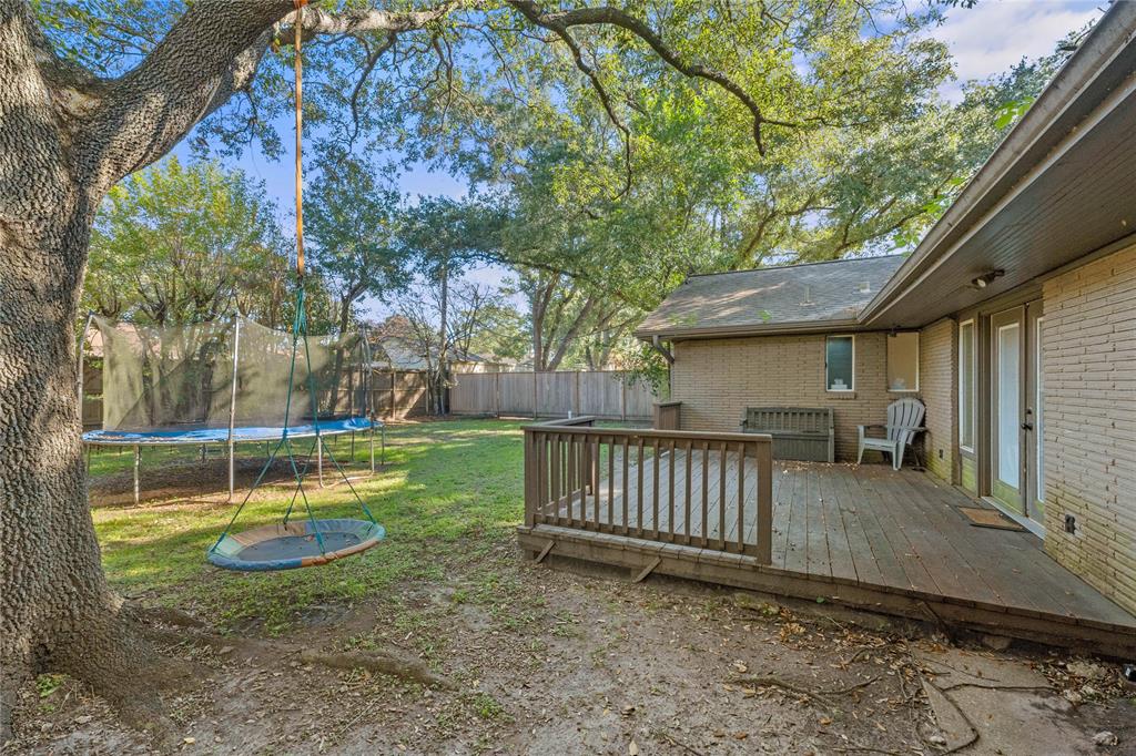 5018 Willowbend Blvd, Houston, TX 77035