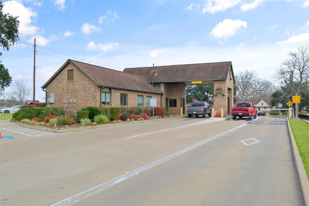 3027 Wellspring Lake Drive