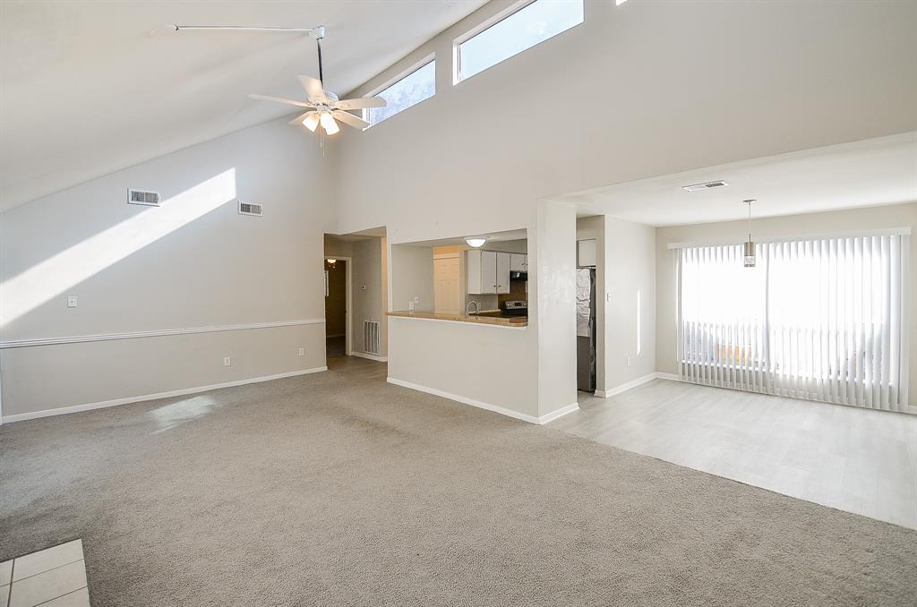 11202 Bandlon Dr, Houston, TX 77072