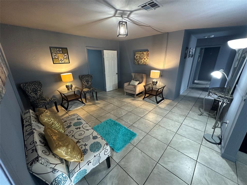 4210 Esther St, Stafford, TX 77477