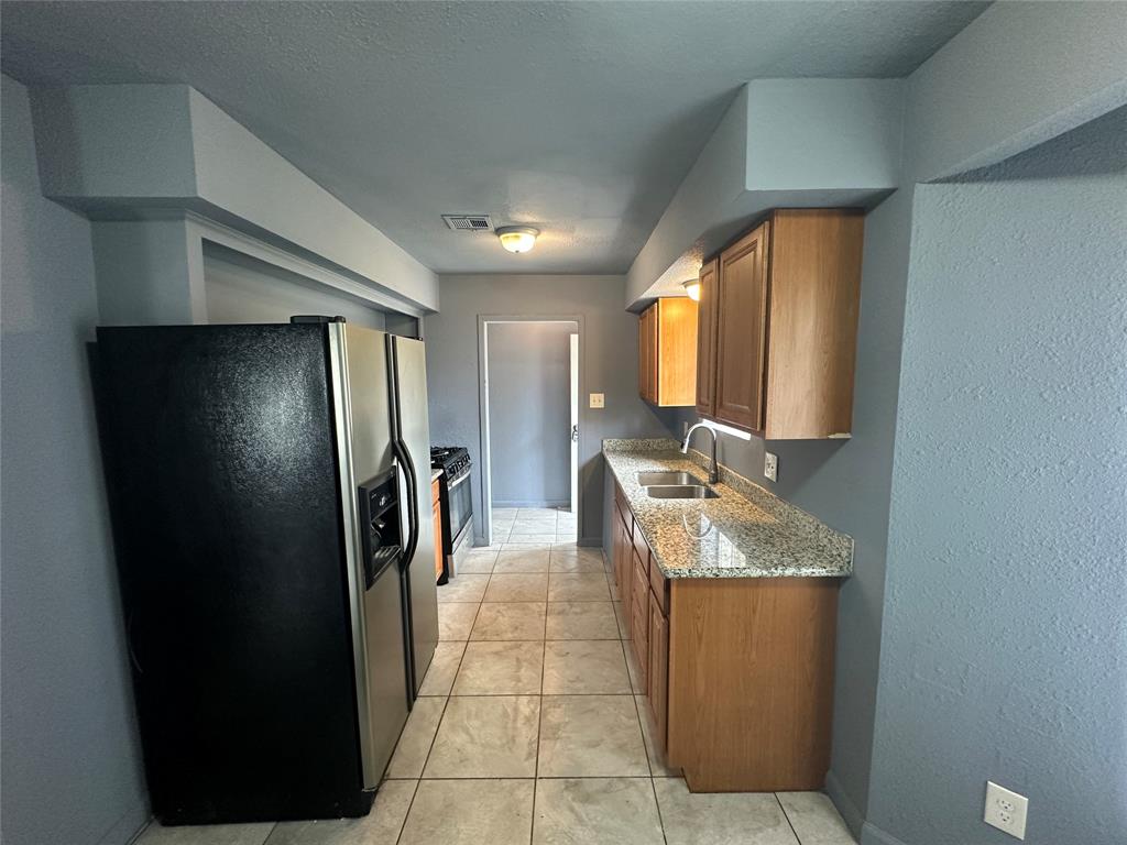 4210 Esther St, Stafford, TX 77477