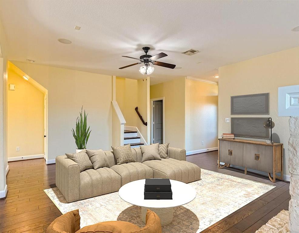 328 Country Xing Cir