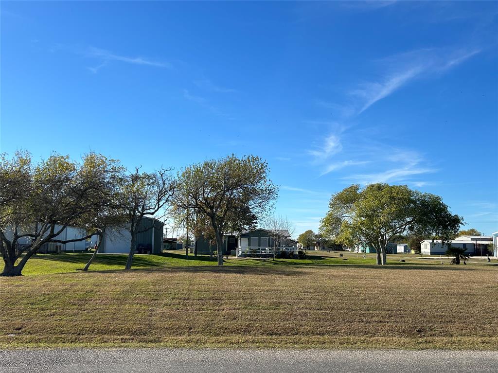 Lots 11 & 12 W Cleveland Avenue , Seadrift, Texas image 7