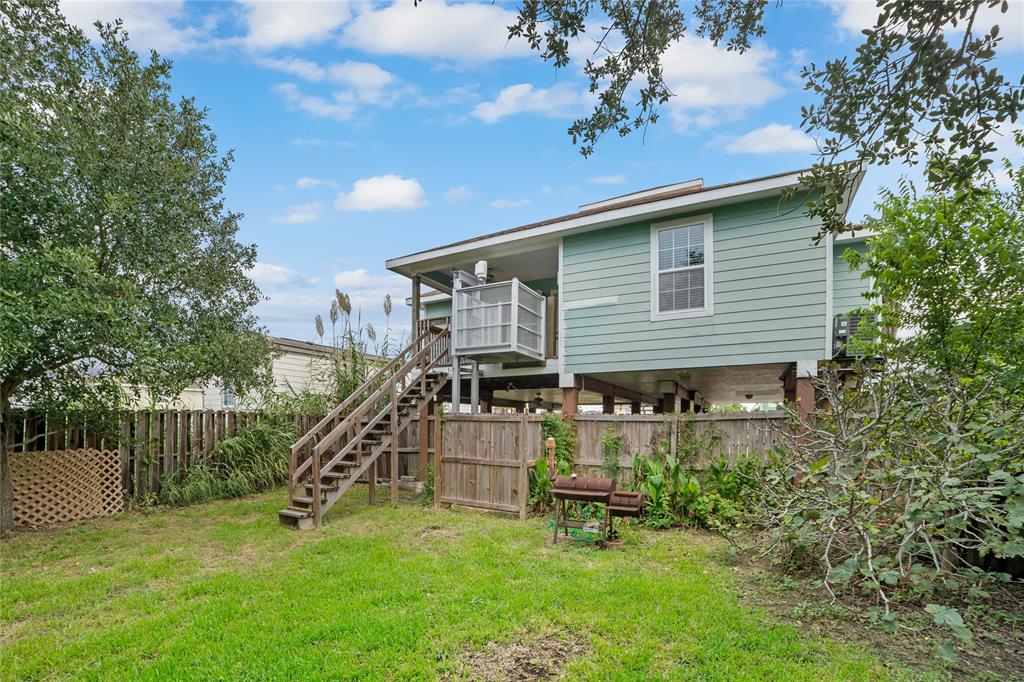 116 1/2 14th Street , San Leon, Texas image 24