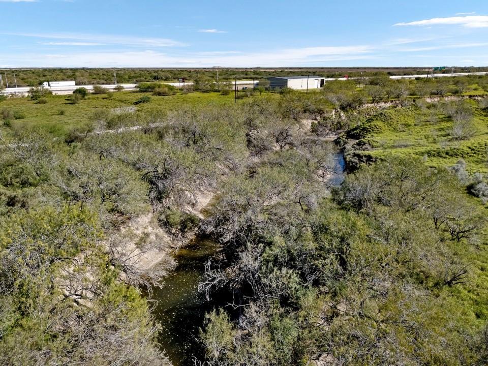 E Expressway 83  , Sullivan City, Texas image 35