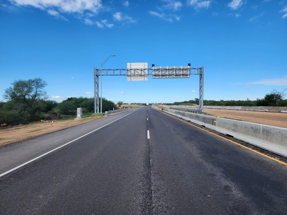 E Expressway 83  , Sullivan City, Texas image 5