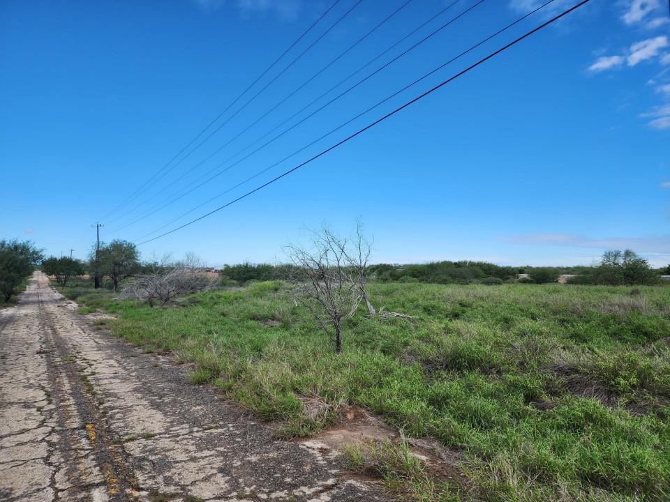 E Expressway 83  , Sullivan City, Texas image 8