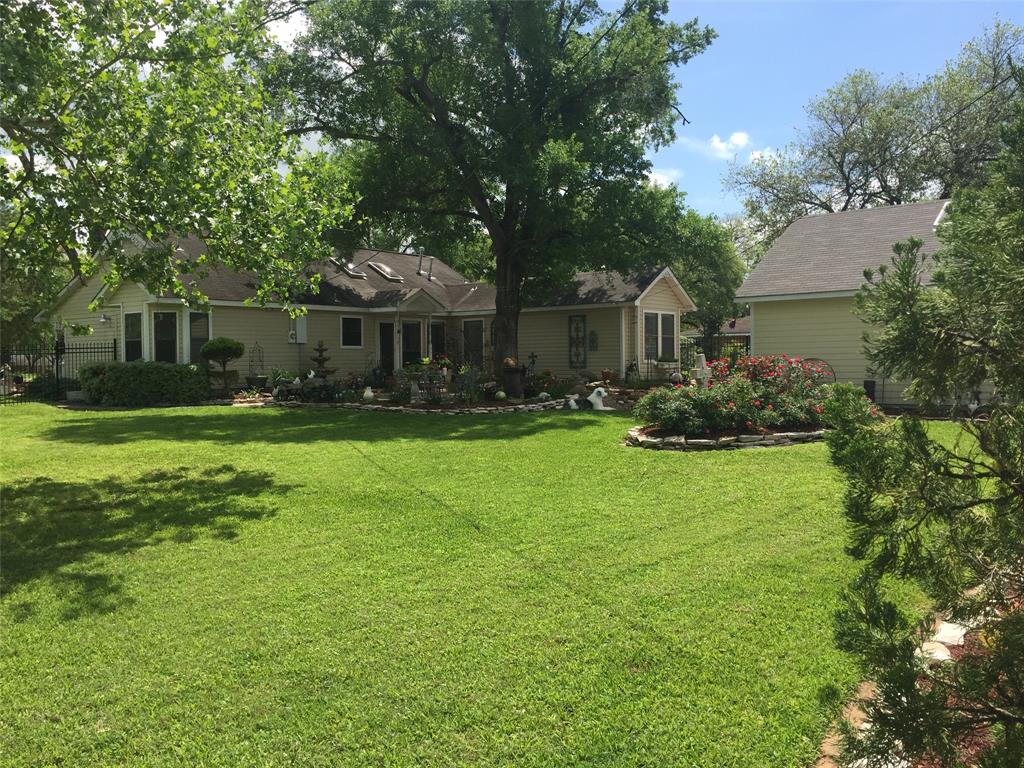 1845 9th Street , Hempstead, Texas image 9