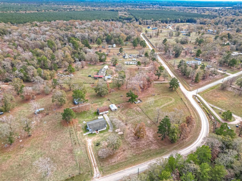 221 S Southwind Trl, Cleveland, TX 77328