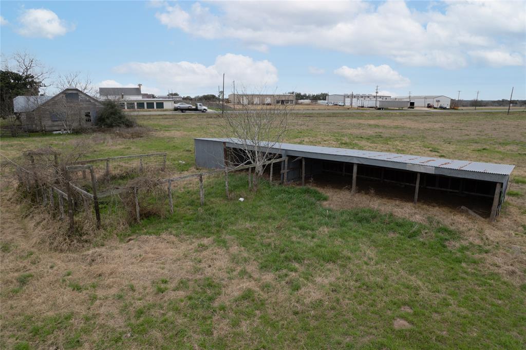 00 N Us Hwy 77 Highway N, Hallettsville, Texas image 9