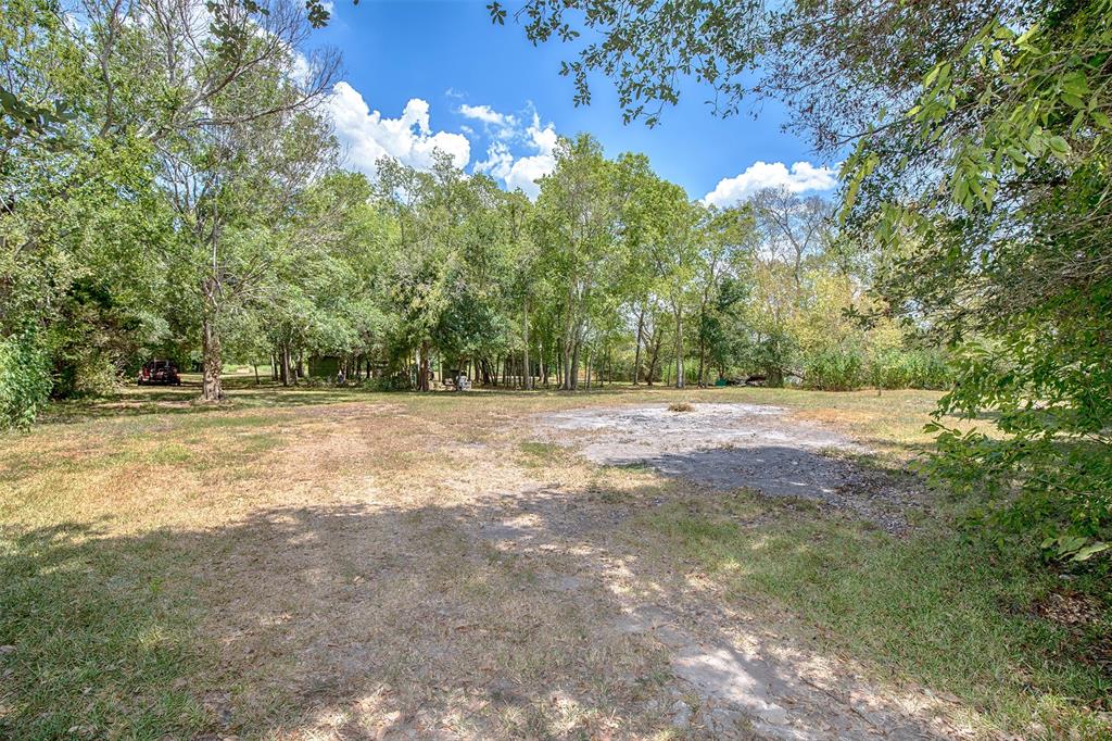 This fabulous property has gorgeous trees.