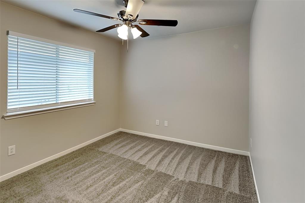 22210 Summer Breeze Ln, Tomball, TX 77375