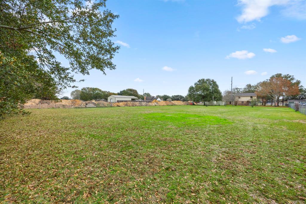12430 Old Needville Fairchild Rd, Needville, TX 77461
