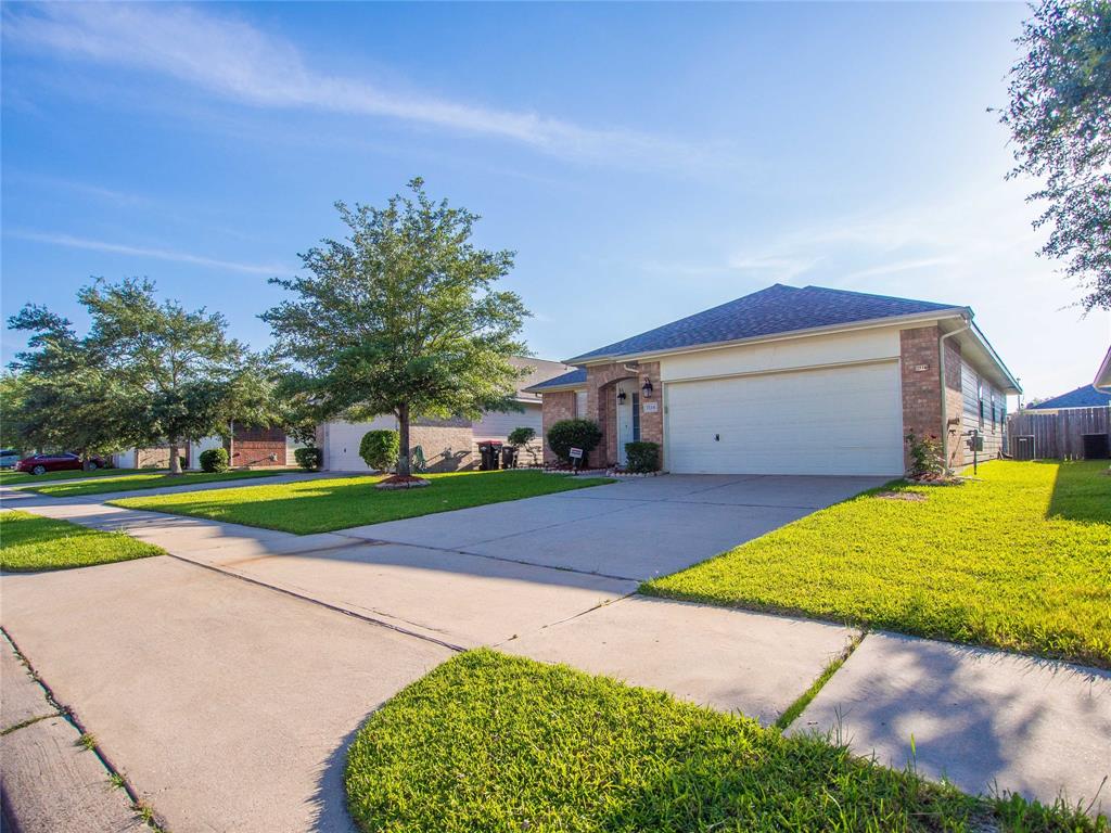 7114 Anaquitas Creek Ct, Richmond, TX 77407