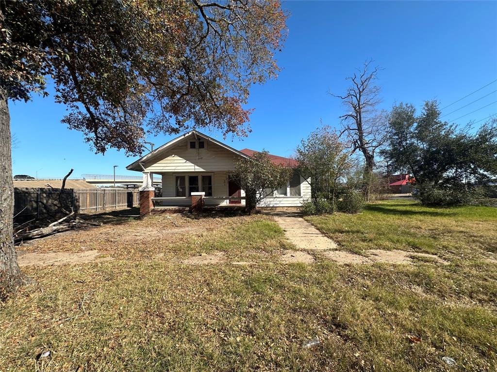 907 S Magnolia Street , Hearne, Texas image 5