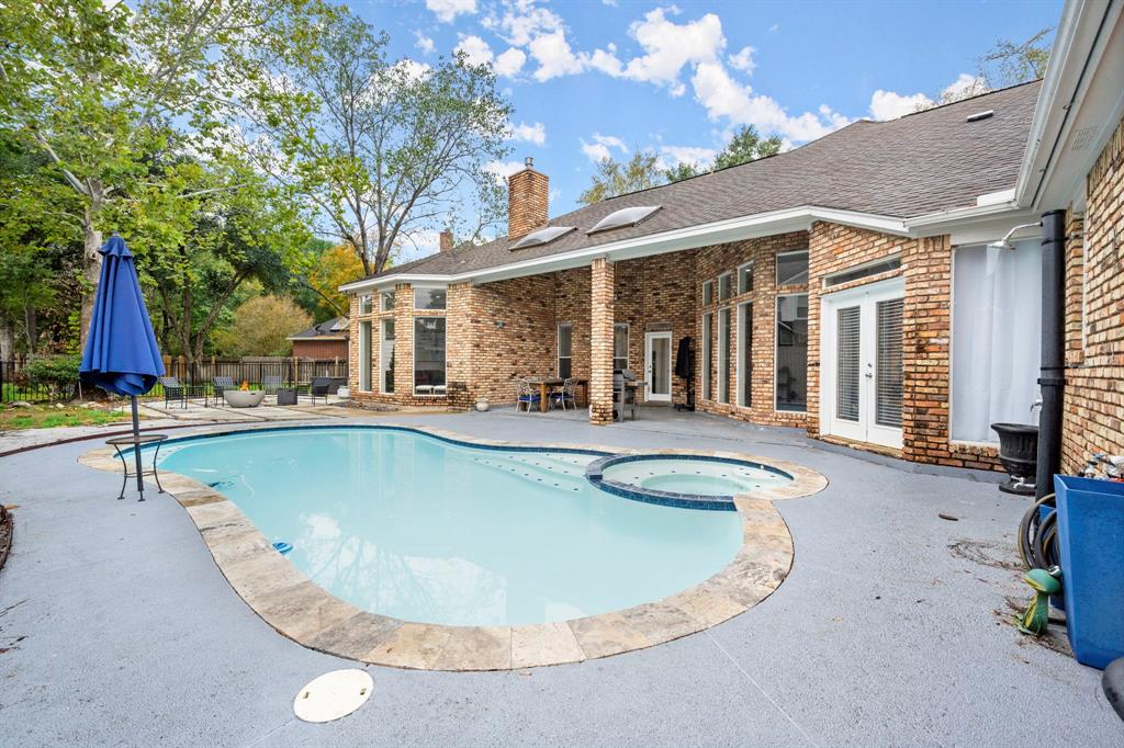 6607 Wimbledon Forest Ct, Spring, TX 77379