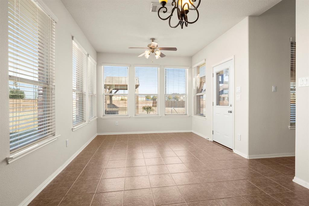 14943 Barton Grove Ln, Humble, TX 77396