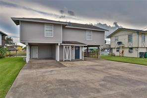 114 Crows Nest, Freeport, TX 77541