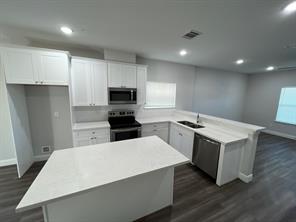 7838 Booker, Houston, TX, 77028