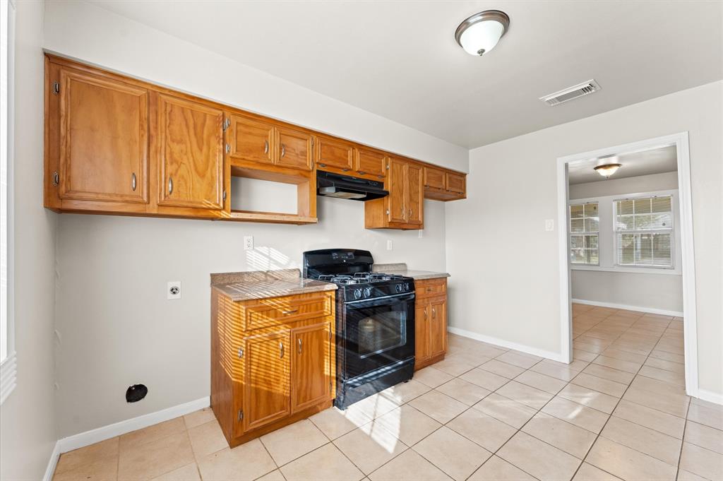 1342 Horatio St, Jacinto City, TX 77029