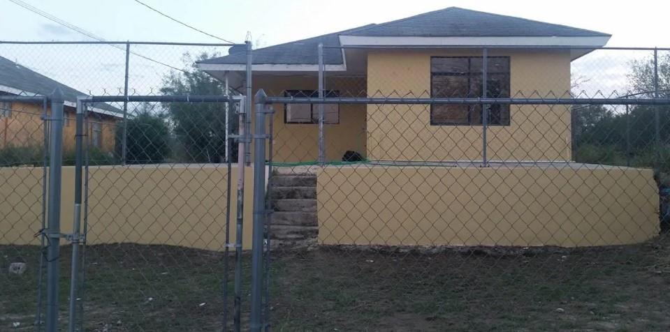 1833 Patricia Ln