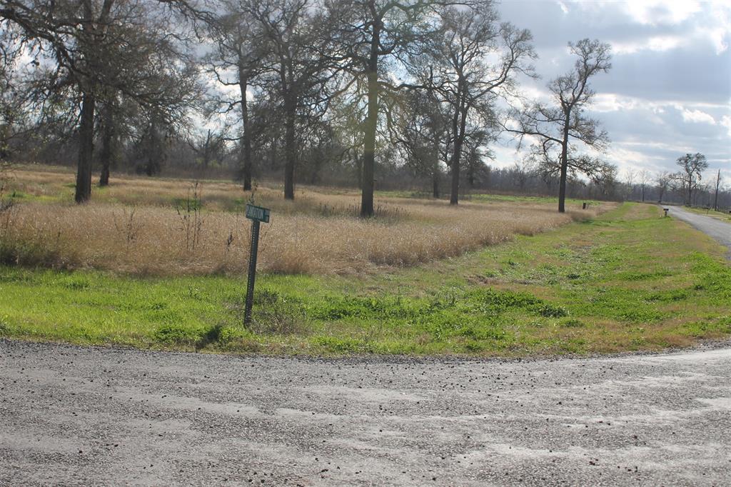 Corner Peach Creek Drive and Plantation Dr