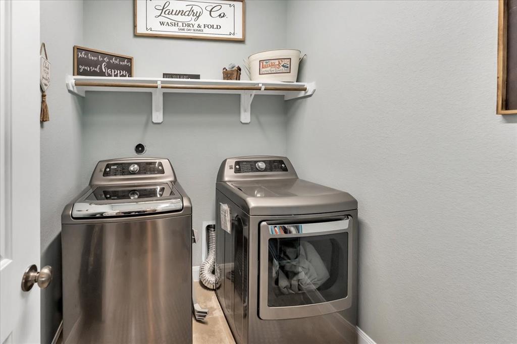 2nd Level - Laundry room