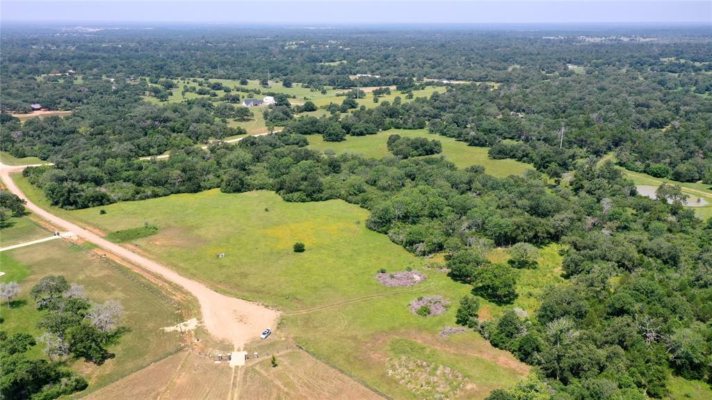 0000 E Grand Oaks  , Alleyton, Texas image 5