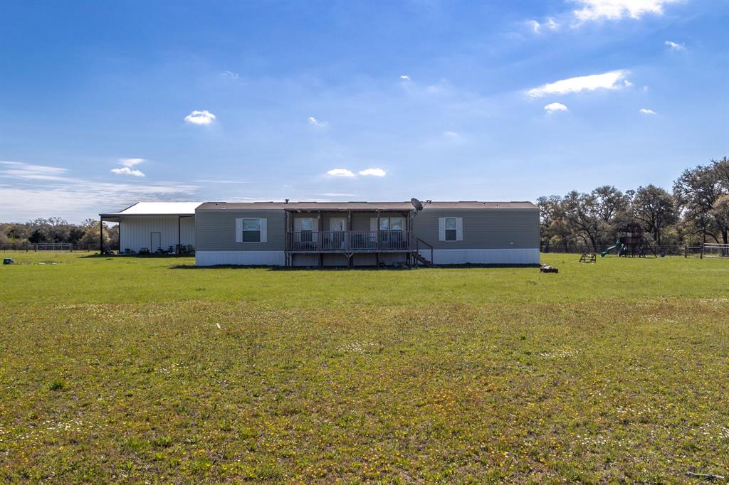 1053 County Road 438  , Yoakum, Texas image 29