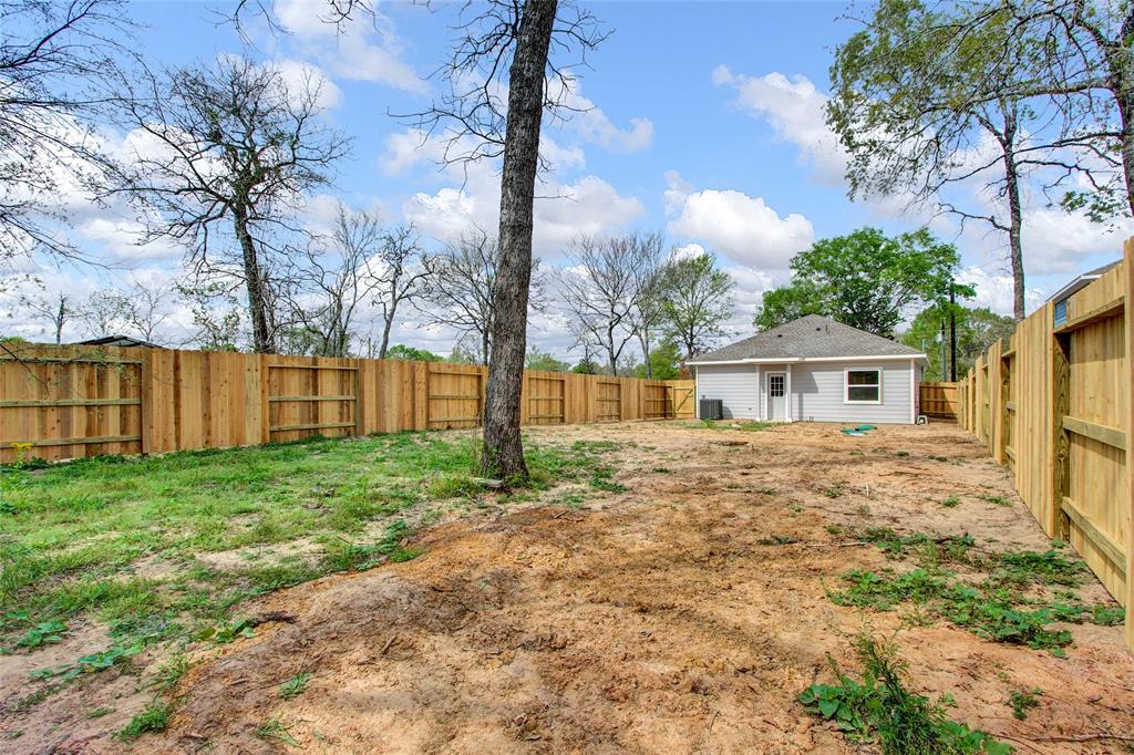 24735 Waterford  , Hempstead, Texas image 20