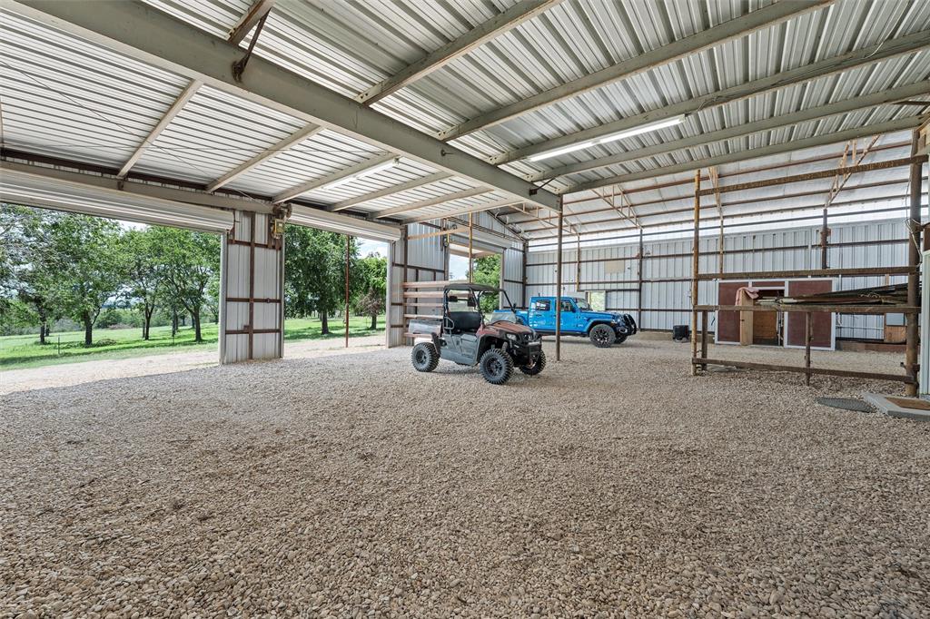 404 County Rd 459  , Lott, Texas image 35