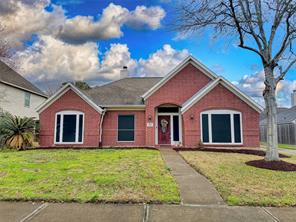  2603 Marble Creek Dr, Pearland, TX 77581