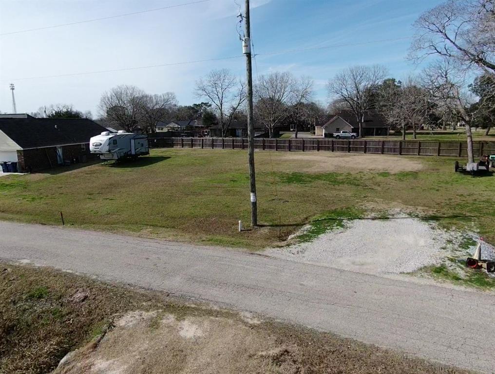 Ellis Lane , West Columbia, Texas image 11