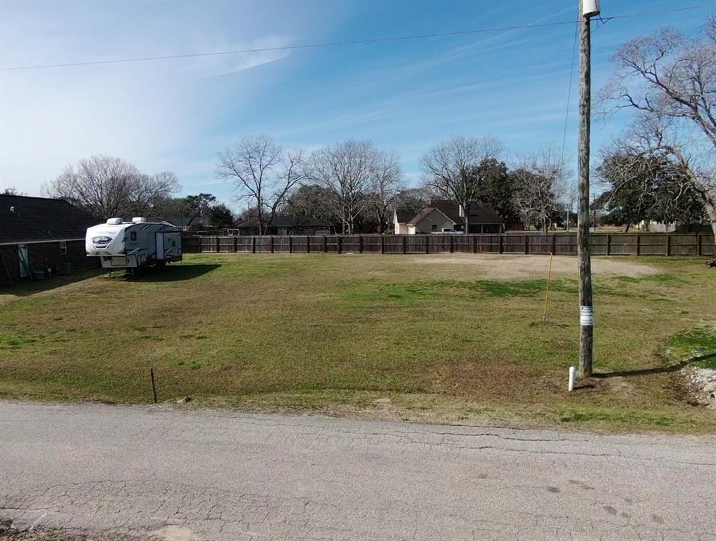 Ellis Lane , West Columbia, Texas image 4