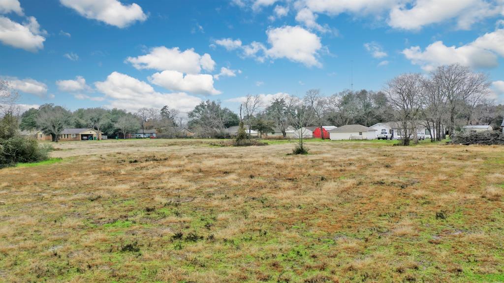 1305 E Morris Street , Madisonville, Texas image 7