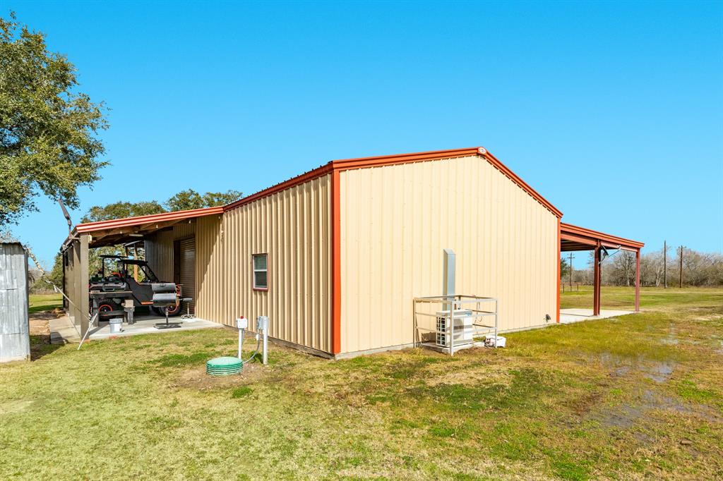 322 County Road 467  , West Columbia, Texas image 33