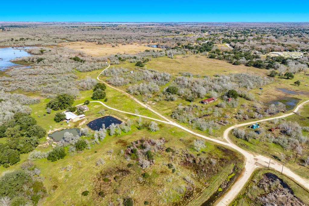 322 County Road 467  , West Columbia, Texas image 42