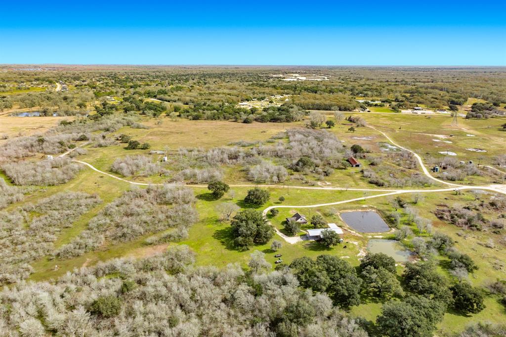 322 County Road 467  , West Columbia, Texas image 43