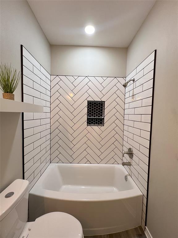 Bow Tie Tile Design in Second Bathroom