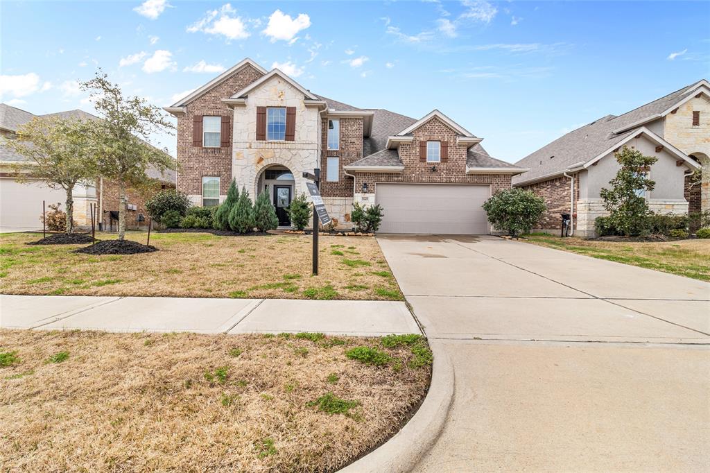 21403 Crested Valley Drive, Richmond, TX 